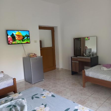 Vila Pasha Sarandë Cameră foto