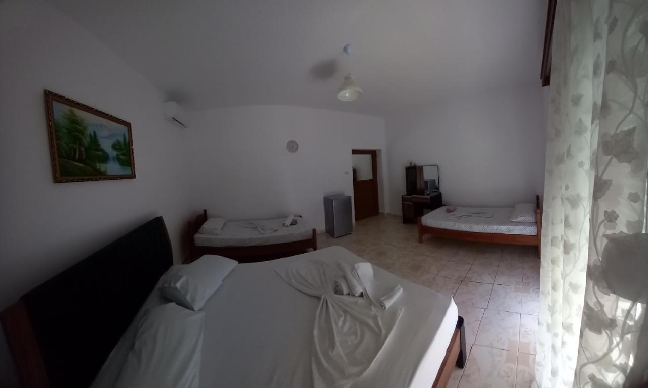 Vila Pasha Sarandë Cameră foto