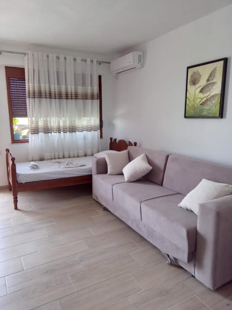 Vila Pasha Sarandë Cameră foto